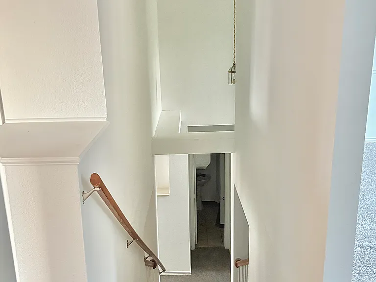 830 San Jacinto Dr — Photo 29