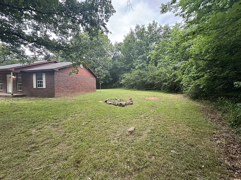 23345 Smith Rd — Photo 20