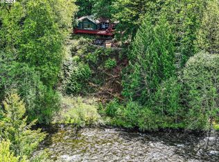 69125 E Vine Maple Dr, Rhododendron, OR 97049