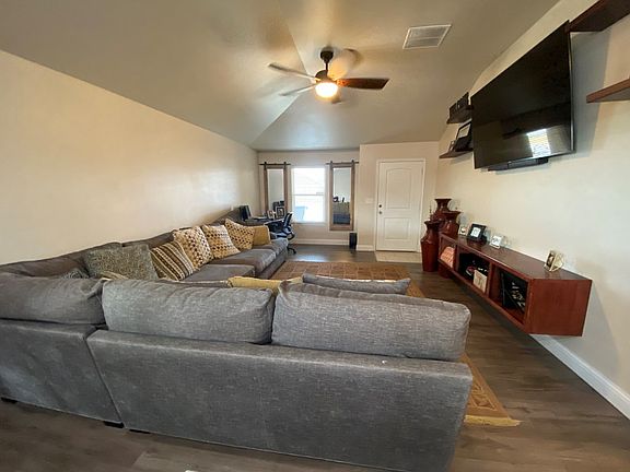 4th image of 9911 Aloe Ct
