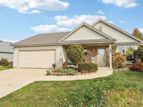 412 Big Bend Way, Hartford, WI 53027