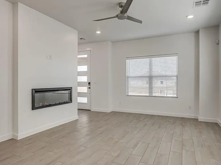 4200 NW 180th St — Photo 10
