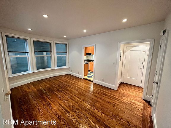 2nd image of 1100 Jackson St APT 7