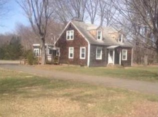 190 Woodbridge St, South Hadley, MA 01075