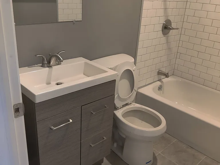 5337 Market St — Photo 11