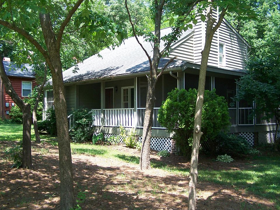 Wrap around screened porch