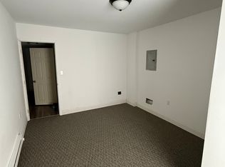 2209 S 71st St FLOOR 2, Philadelphia, PA 19142