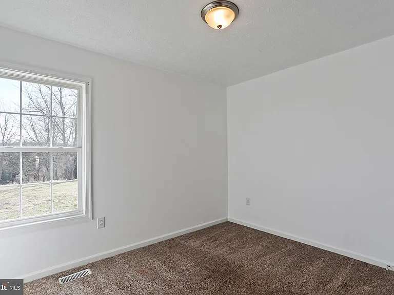 19 Tie Run Rd — Photo 7