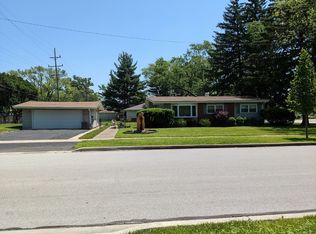 4104 Wren Ln, Rolling Meadows, IL 60008