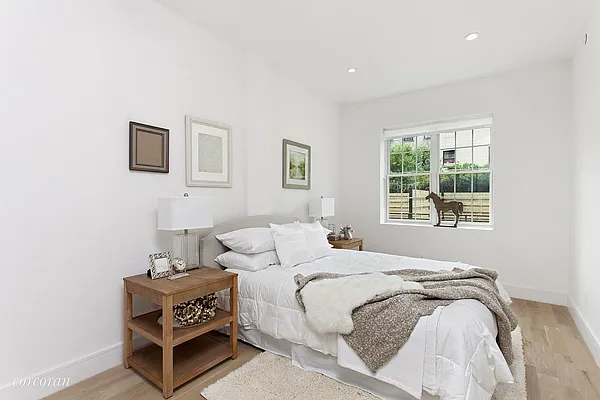 Sold by Corcoran | media 16