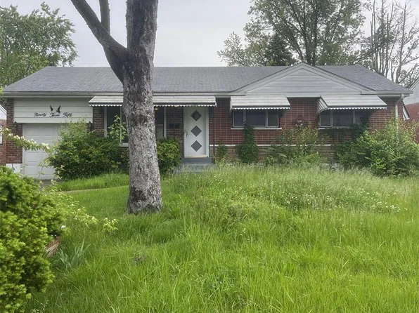 9350 Melanie Dr, Saint Louis, MO 63137