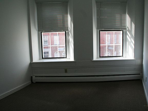 4th image of 3 State St APT A5