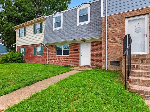 2nd image of 1803 Olde Buckingham Rd