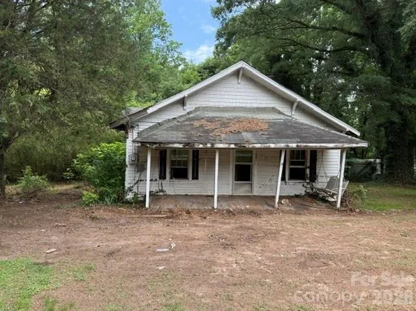5645 King Wilkinson Rd, Denver, NC 28037