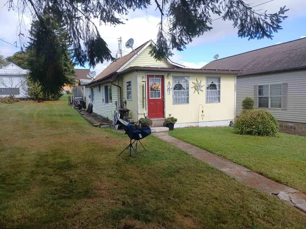 352 Thomas Ave, Davis, WV 26260