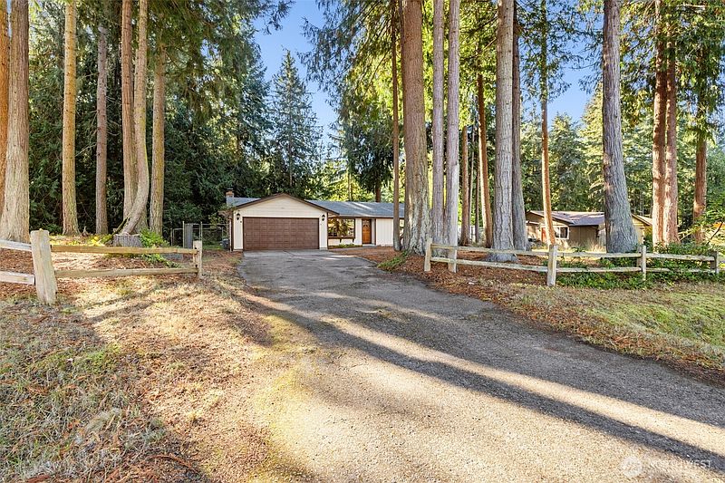 2nd image of 111 S Solmar Drive