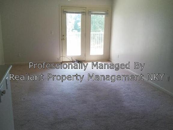 4th image of 1065 Wellington Dr Unit 8