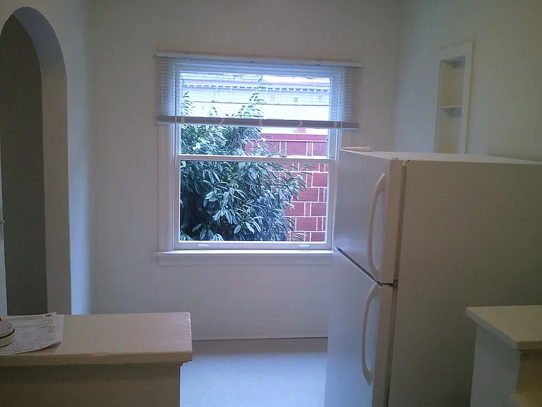 Thurman Apartments — Photo 4