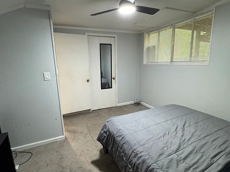 8718 Rollingwood Rd #B — Photo 12