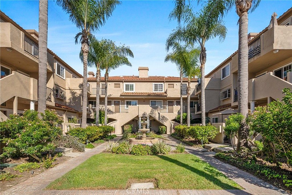 606 Lake St APT 24, Huntington Beach, CA 92648 | Zillow