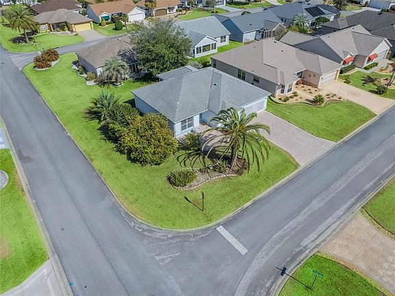 5th image of 2107 Charo Ln