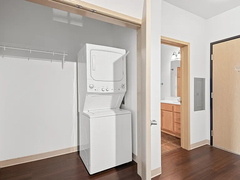 Fourth Street Co-op Apartments — Photo 56