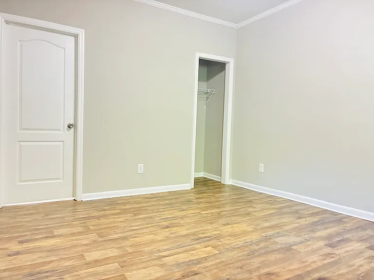 418 Orange St — Photo 9