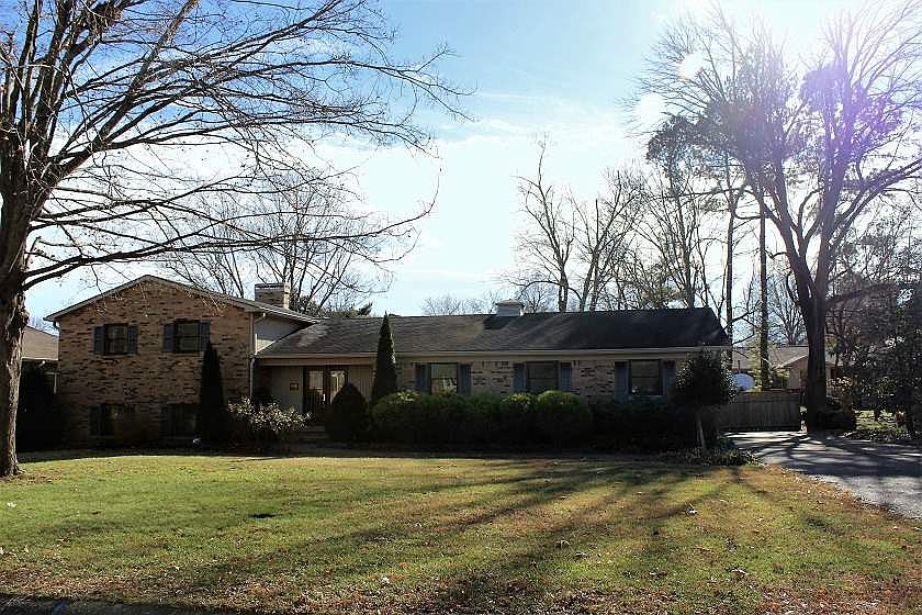 1st image of 1512 Oxford Dr