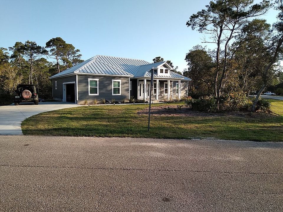 1st image of 140 Las Brisas Way