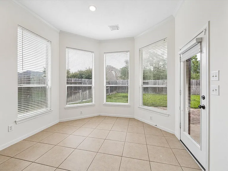 12507 Aliso Bend Ln — Photo 10