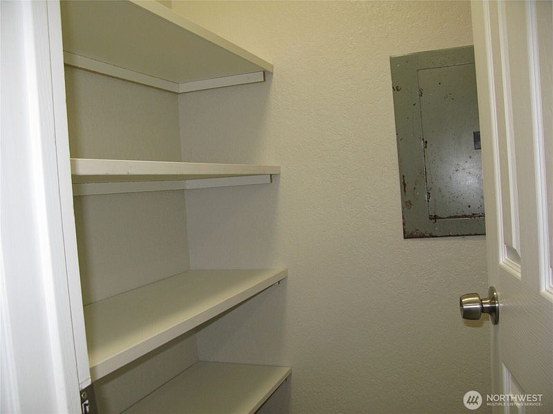 3rd image of 710 10th Street NE #D