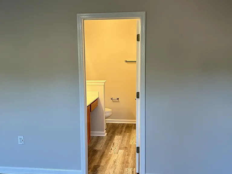 2445 Whetstone Ln — Photo 16