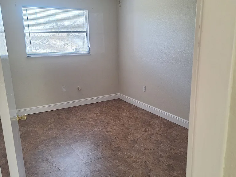 4472 Parmely St #B — Photo 11