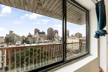 Rented by Living New York