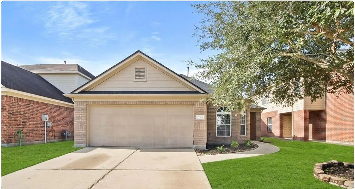 Building Photo - 17911 Egret Lake Way