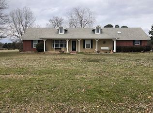19 Cardinal Ln, Texarkana, TX 75501