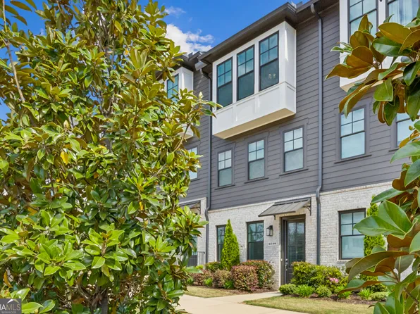 6540 Beacon Dr, Sandy Springs, GA 30328