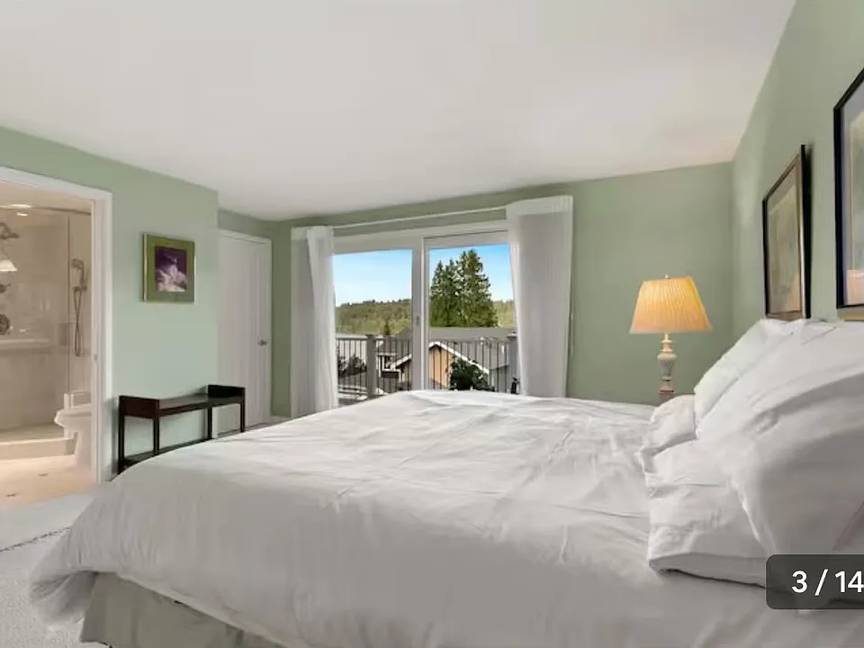 2748 185th Ave NE