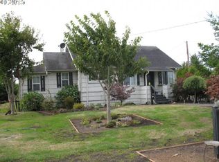 91430 Spaw Ln, Coos Bay, OR