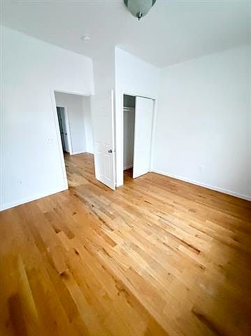 1st image of 132 39th St APT B1