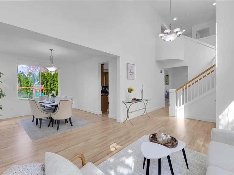 12800 NE 154th St — Photo 3