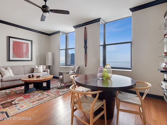4th image of 310 S Michigan Ave Unit 1901