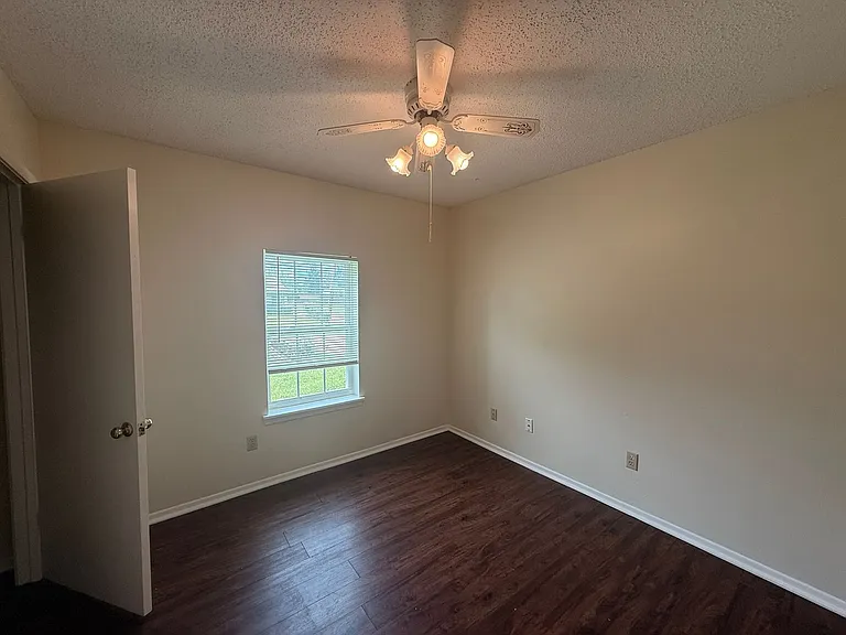 3979 Stuart Ave — Photo 14