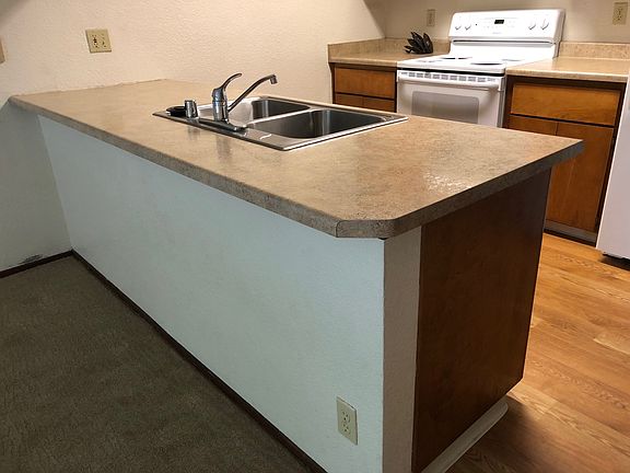 5th image of 1212 W Sacramento Ave #11
