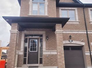 1143 Skyridge Blvd, Pickering, ON L1X 0M4