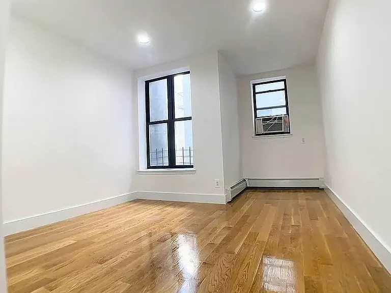 100 W 138th St #2A — Photo 7