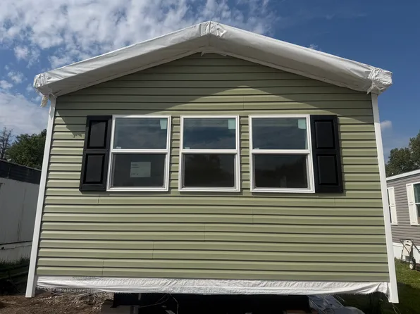 41275 Old Michigan Ave Trailer 9, Canton, MI 48188