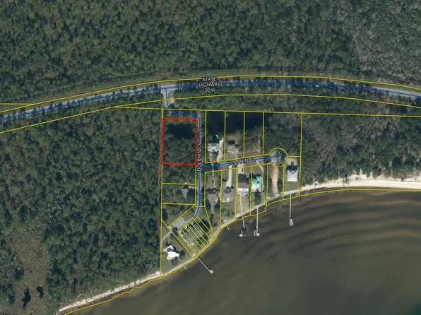1 Dolphin Cv, Freeport, FL 32439