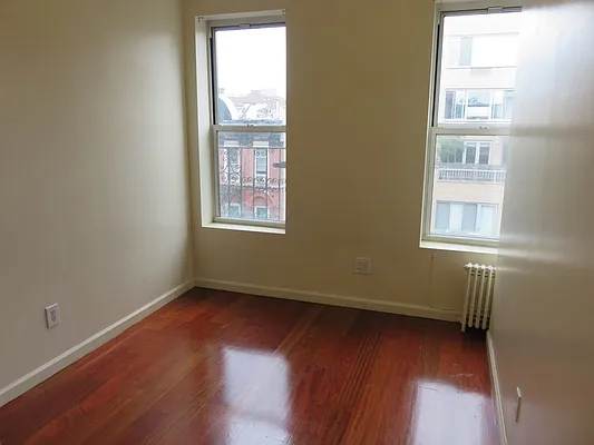 Rented by Majesty Management | media 26