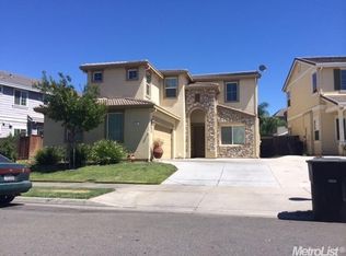 541 Stetson Dr, Oakdale, CA 95361